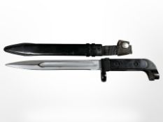 A Russian AK 47 Kalashnikov knife bayonet, with steel scabbard, blade 20cm.