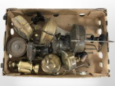 A group of antique brass paraffin stoves (1 box)