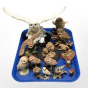 A group of resin owl ornaments including Country Artists, together with a Beswick bullfinch.