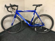 A Vittesse Sprint road bike,