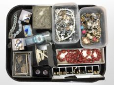 A group of gold and costume jewellery including 9ct gold bracelet, two further chain fragments,