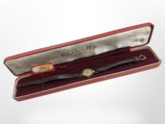 A vintage lady's 9ct gold Rotary wristwatch, case 16mm.