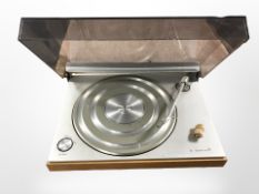 A Bang & Olufsen Beogram 3000 automatic turntable, with lead (continental plug).