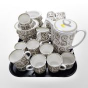Thirty-six pieces of Wedgwood Susie Cooper Venetia table wares