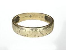 A 9ct gold band ring, size Q CONDITION REPORT: 2.