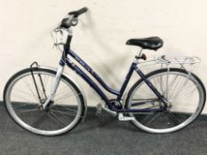 A Gazelle lady's bike, frame 19