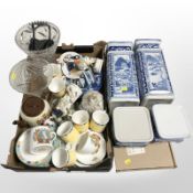 A group of Villeroy and Boch tea china,