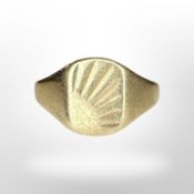 A 9ct gold signet ring, size Z+ CONDITION REPORT: 7.