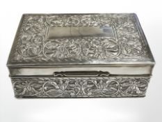 A Continental silver casket decorated with vines, width 13 cm.
