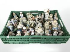 A large quantity of Leonardo Collection figurines (1 box)