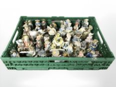 A large quantity of Leonardo Collection figurines (1 box)