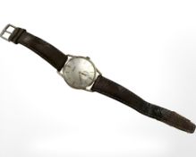 A gent's 9ct gold Majex manual-wind wristwatch,