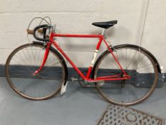 A Claud Butler racing bike, frame 20.