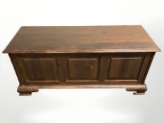 A stained pine blanket box, width 118 cm.
