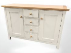 A contemporary painted sideboard, 120 cm x 45 cm x 80 cm.
