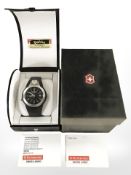 A Victorinox Swiss army quartz wristwatch, case 39 mm.