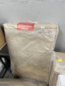 A 600mm x 980mm radiator in packaging CONDITION REPORT: Colour not known.