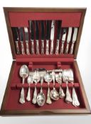 A canteen of Towle Sheffield EPNS cutlery.