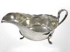 A silver sauce boat, Birmingham 1935. CONDITION REPORT: 95.9g.