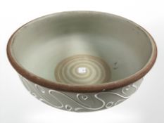 A Denby stoneware fruit bowl, diameter 20 cm.