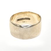 A 9ct yellow gold band ring, size M. CONDITION REPORT: 5.5g.