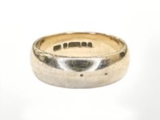 A 9ct yellow gold band ring, size R CONDITION REPORT: 7g.