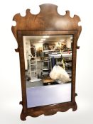 A Chippendale-style mahogany mirror, 40 cm x 71 cm,