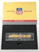 A Union Pacific gas turbine locomotive set 88662.
