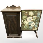 An Edwardian pot cupboard width 40 cm,