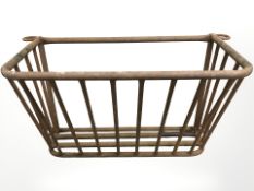 An iron feeding trough, width 89 cm.