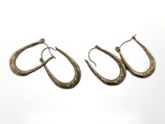 Two pairs of 9ct gold earrings CONDITION REPORT: 1.