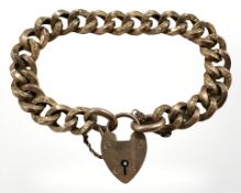 An antique 9ct gold padlock bracelet CONDITION REPORT: 16.