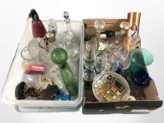 Assorted drinking glasses, decanters, ship's in bottles, soda siphon, alcohol miniatures,