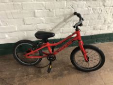 A child's Giant bike.