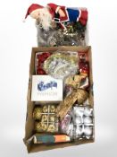 Quantity of Christmas decorations (two boxes)