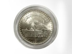 An Arab Republic of Egypt 1982 1 pound 0.720 silver coin, 15g.