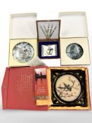 A Japanese contemporary screen in fitted box, decorated with birds,