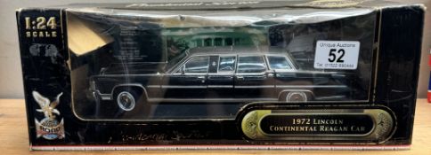A boxed 1972 Lincoln continental Reagan car 1:24 scale