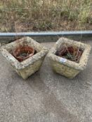 2 Concrete garden pots