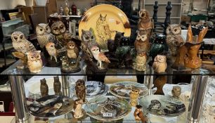 A good collection of owl ornaments & cabinet plates (2 shelves)