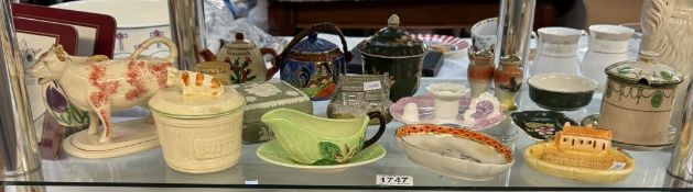 A shelf of miscellaneous antique & collectable ceramics including Royal Doulton, Wedgwood & Stonebow