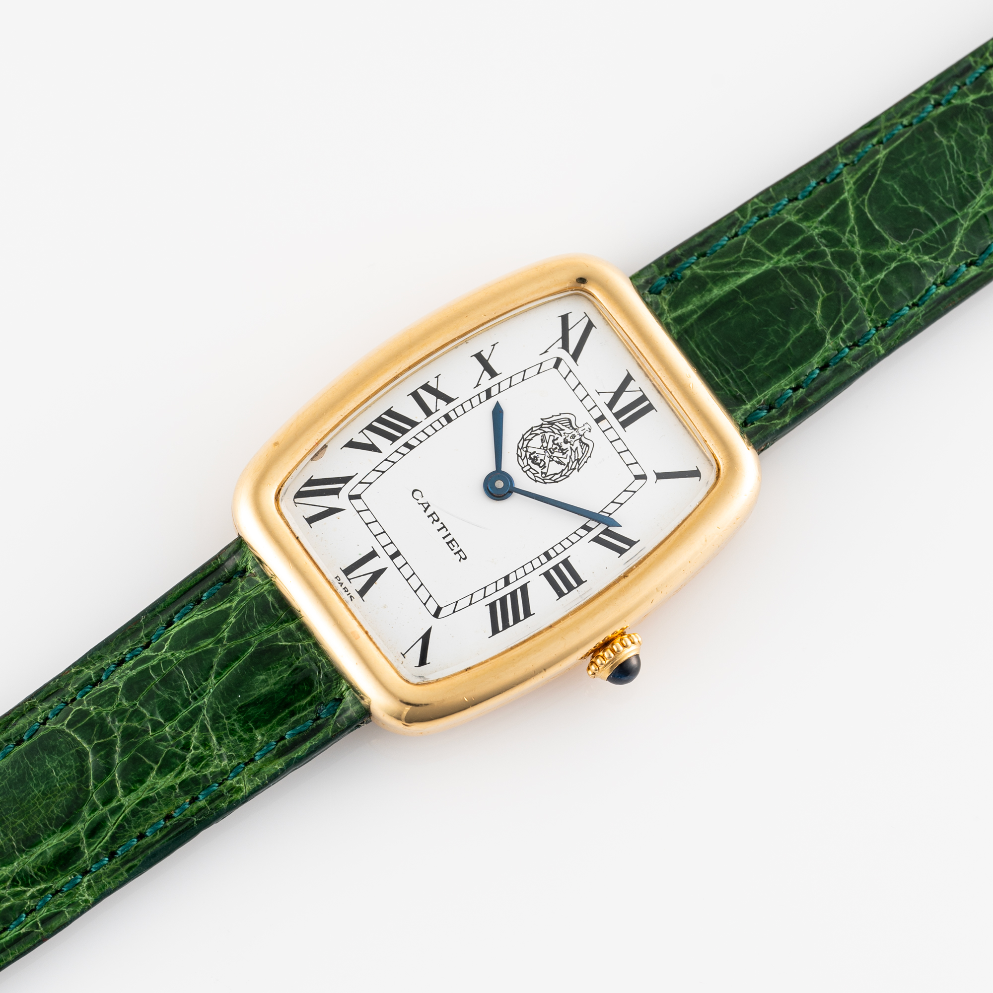A VERY RARE GENTLEMAN'S SIZE 18K SOLID GOLD CARTIER PARIS FABERGE INCURVEE WRIST WATCH CIRCA - Image 3 of 11