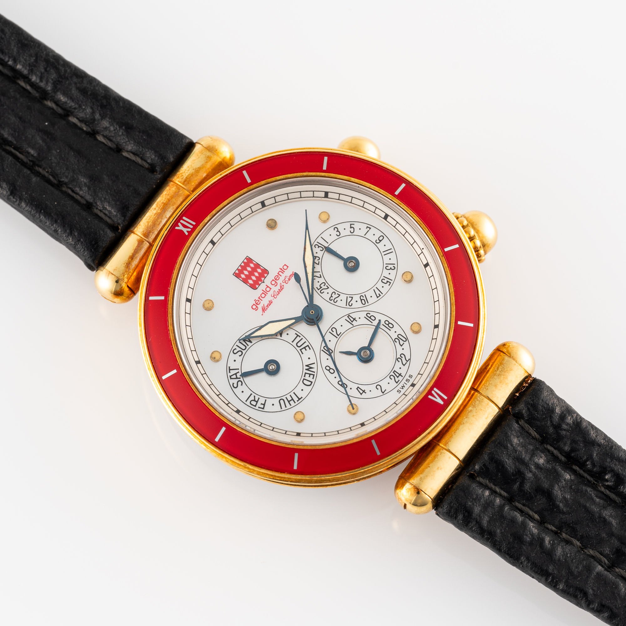 A RARE GENTLEMAN'S SIZE GOLD PLATED GERALD GENTA MONTE CARLO DAY DATE DUAL TIME AUTOMATIC WRIST - Image 4 of 8