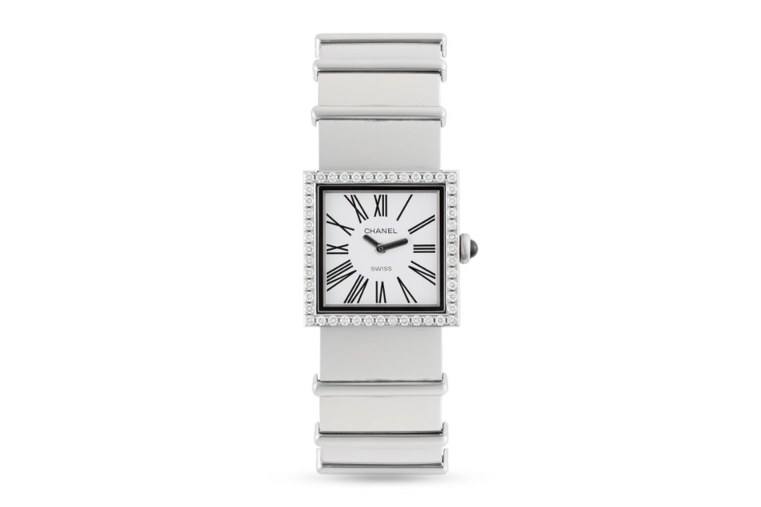 A LADY'S STAINLESS STEEL & DIAMOND CHANEL MATELASSE BRACELET WATCH CIRCA 2000s Movement: Quartz. - Image 2 of 8