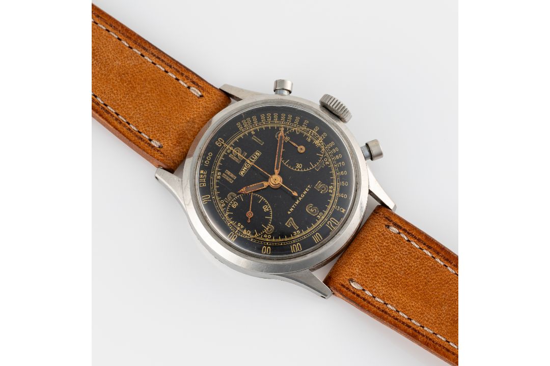A RARE GENTLEMAN'S LARGE SIZE STAINLESS STEEL ANGELUS HERMETIQUE ANTIMAGNETIC CHRONOGRAPH WRIST - Image 4 of 9