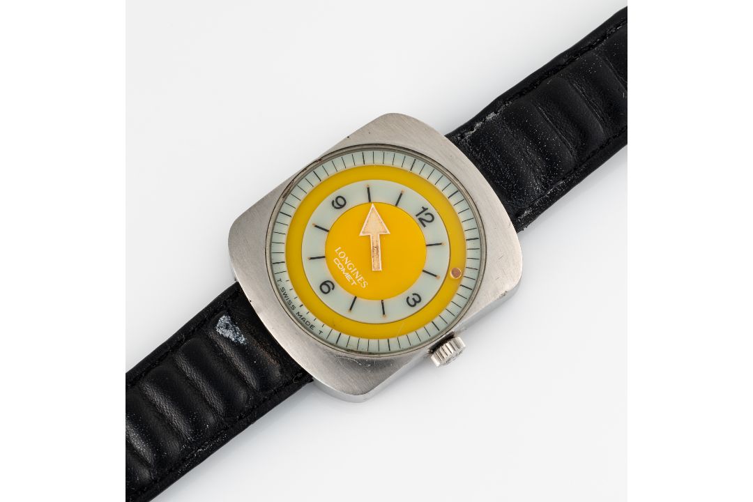 A GENTLEMAN'S SIZE STAINLESS STEEL LONGINES COMET YELLOW WRIST WATCH CIRCA 1970, REF. 8475 Movement: - Image 3 of 8