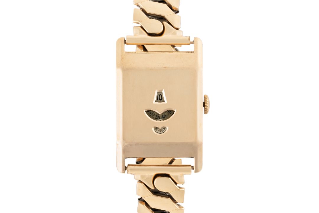 A GENTLEMAN'S SIZE 9CT GOLD RECTANGULAR VINTAGE "DIGITAL" JUMP HOUR WRIST WATCH CIRCA 1930 Movement: - Image 1 of 7