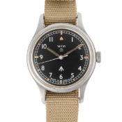 A GENTLEMAN'S STAINLESS STEEL BRITISH MILITARY SMITHS WRIST WATCH DATED 1968 Movement: 17J, manual