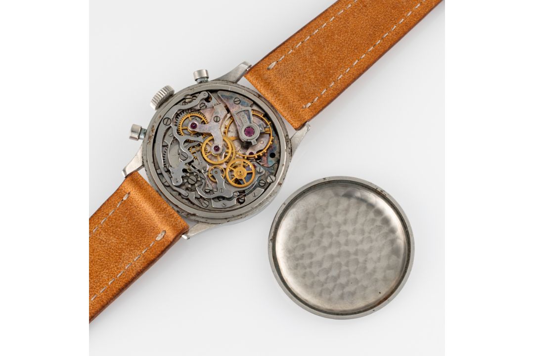 A RARE GENTLEMAN'S LARGE SIZE STAINLESS STEEL ANGELUS HERMETIQUE ANTIMAGNETIC CHRONOGRAPH WRIST - Image 9 of 9