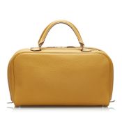 Hermes Epsom Sac En Vie 35 The Sac En Vie 35 features a leather body, rolled handles, a top zip